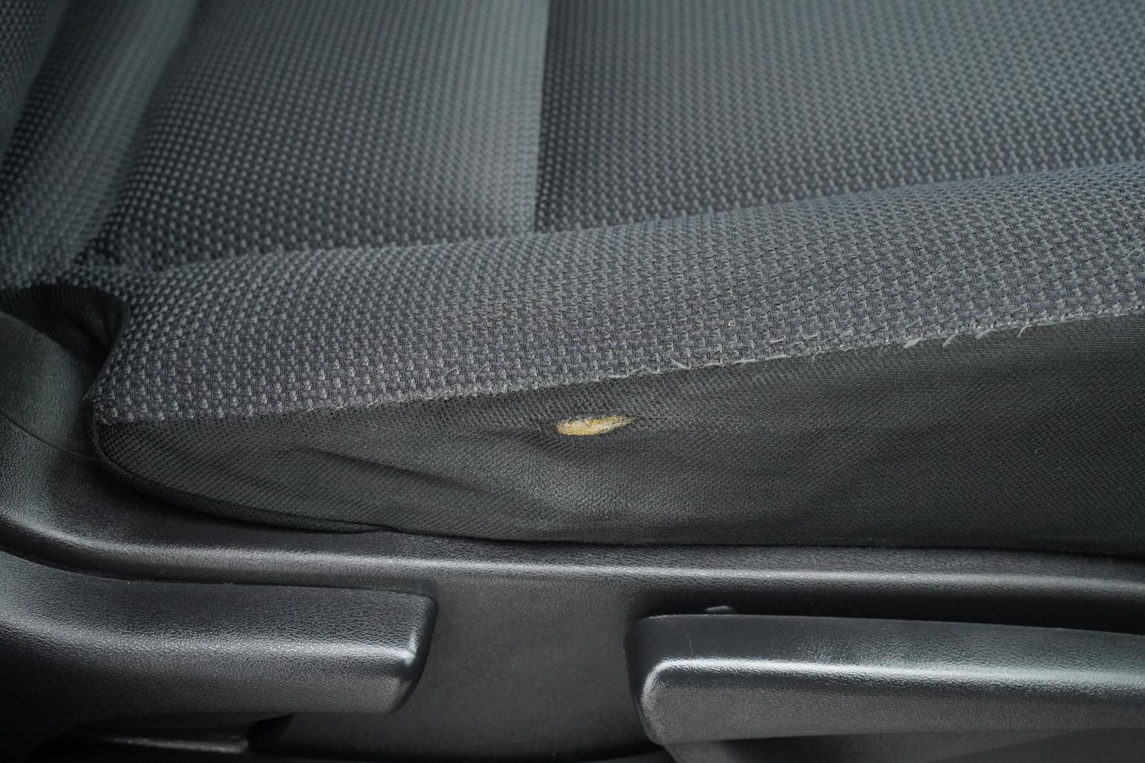 Nissan Serena (1991 – present) 2.0 Hybrid X 8seats