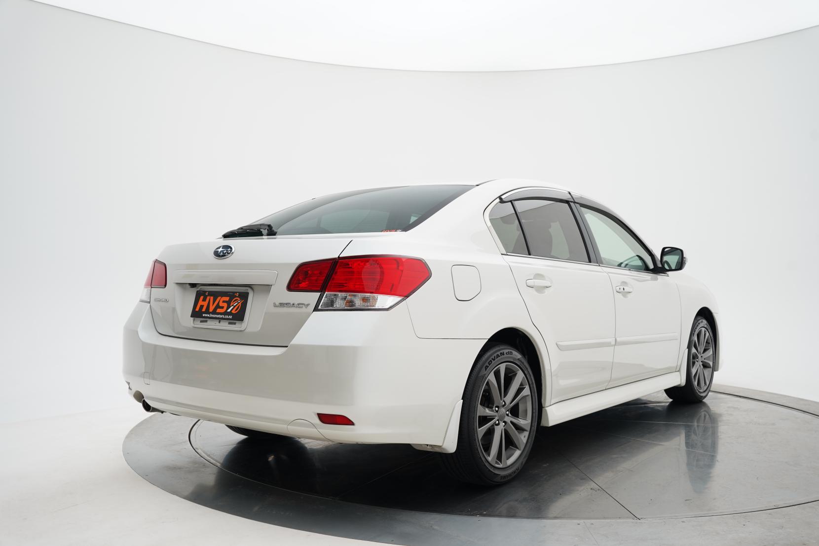 Subaru Legacy B4 4WD 2.5I EYESIGHT