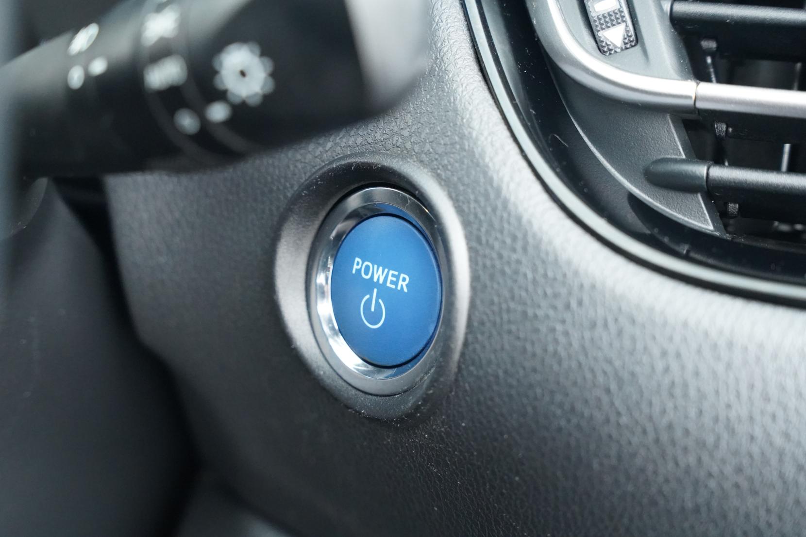 Toyota C-HR 1.8 G Hybrid Facelift