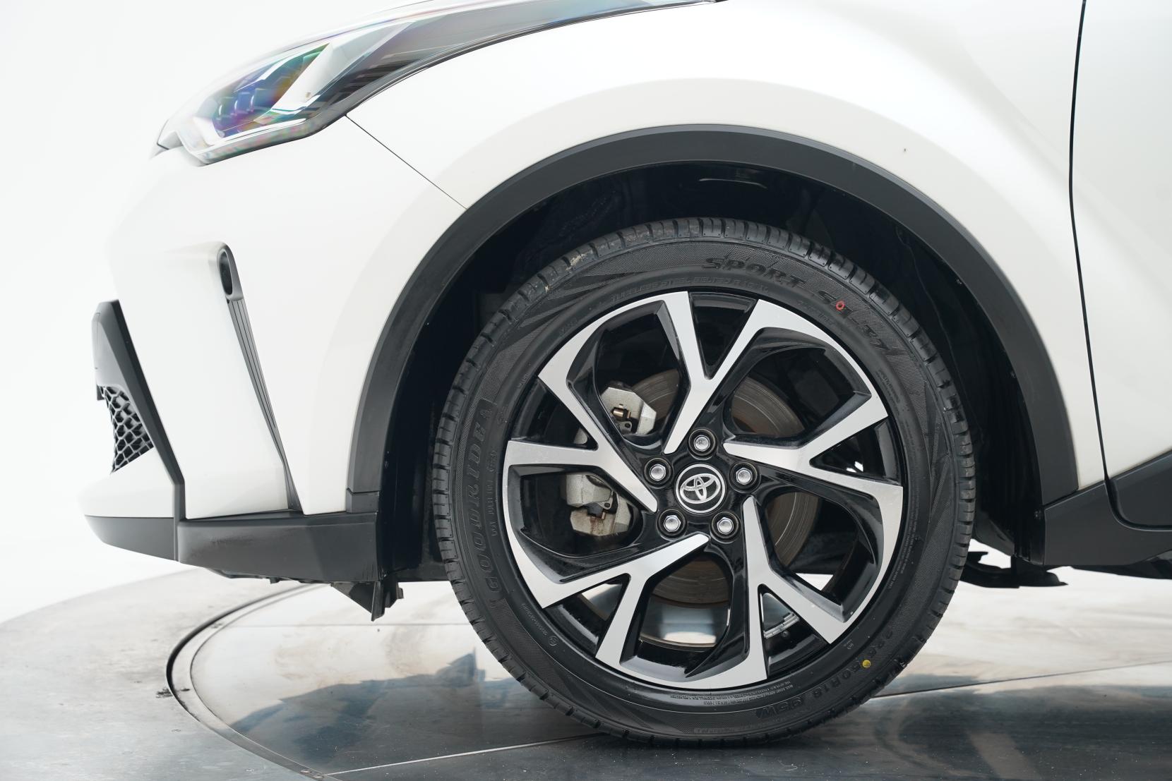 Toyota C-HR 1.8 G Hybrid Facelift