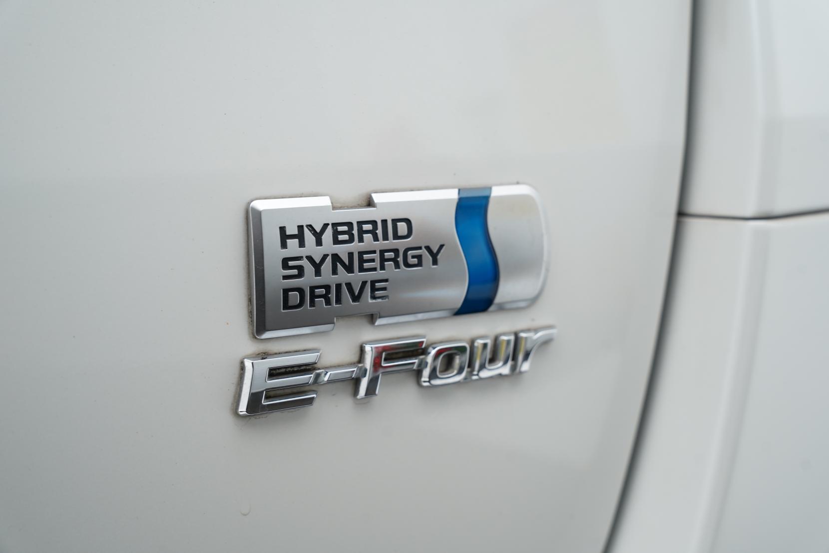 Toyota Alphard 2.4 Hybrid X 4WD