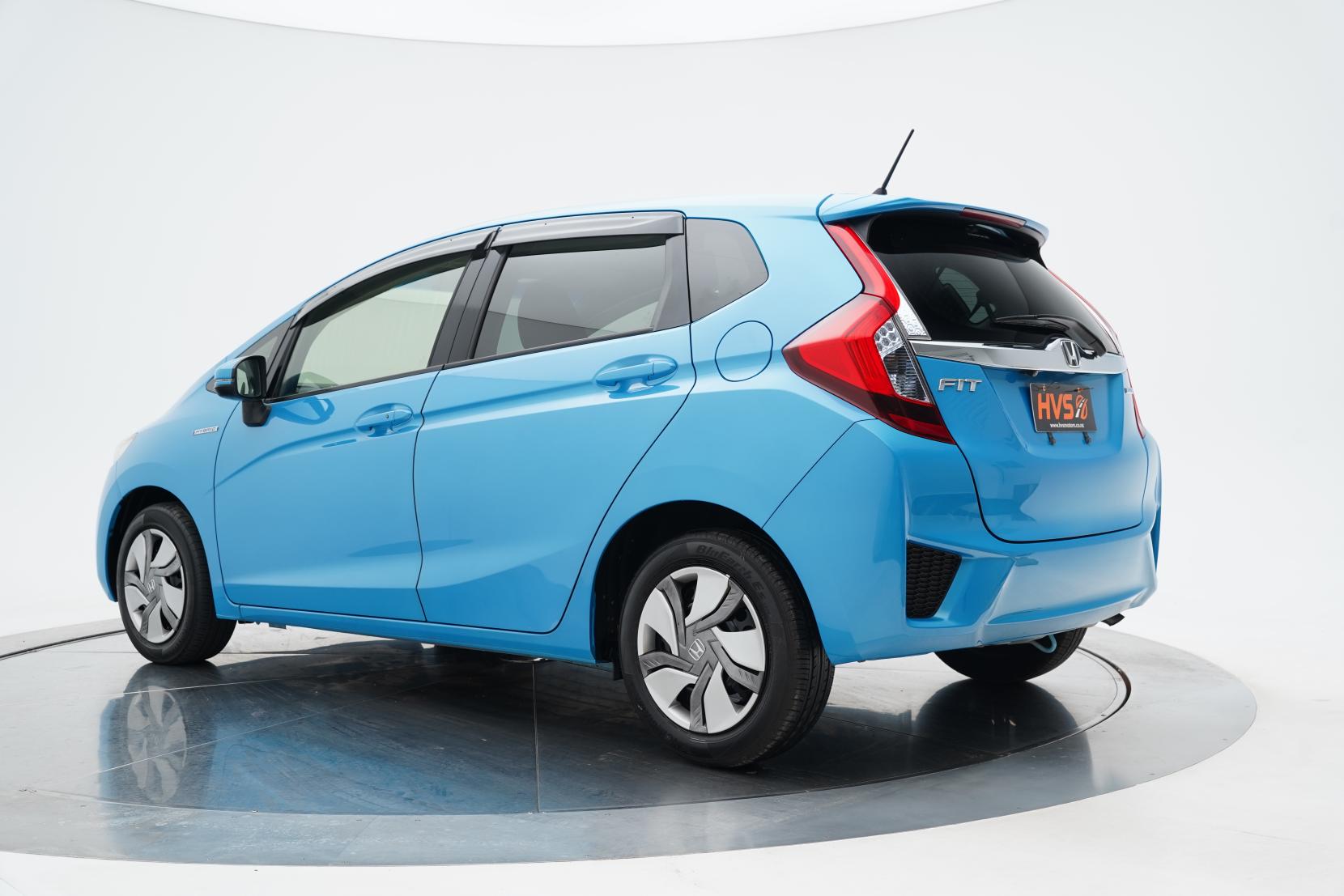 Honda Fit 1.5 HYBRID F PACKAGE