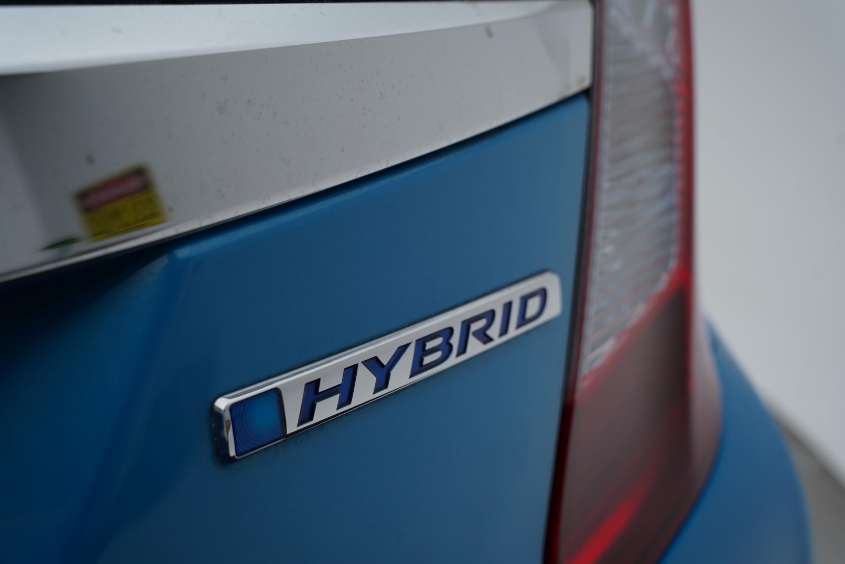 Honda Fit 1.5 HYBRID F PACKAGE