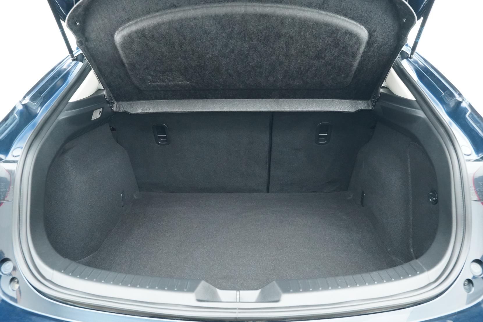 Mazda Axela SPORT 20S TOURING