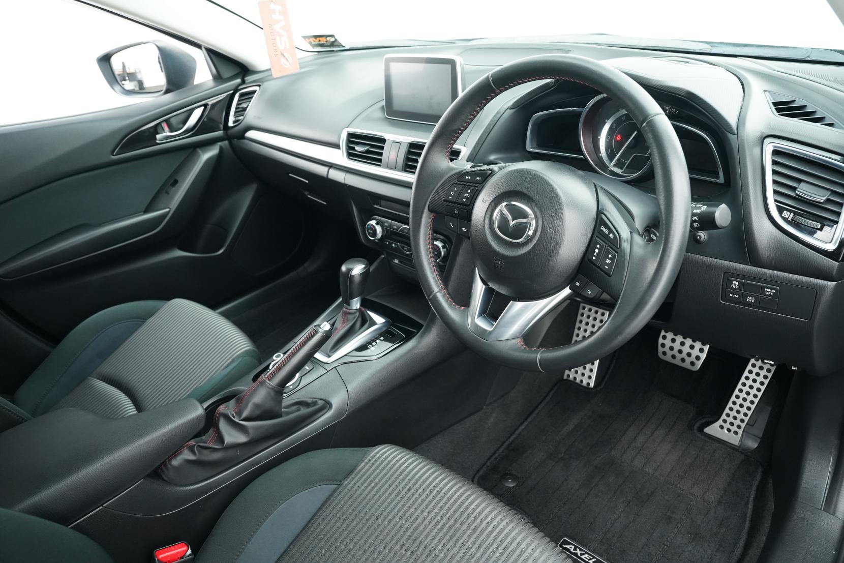 Mazda Axela SPORT 20S TOURING