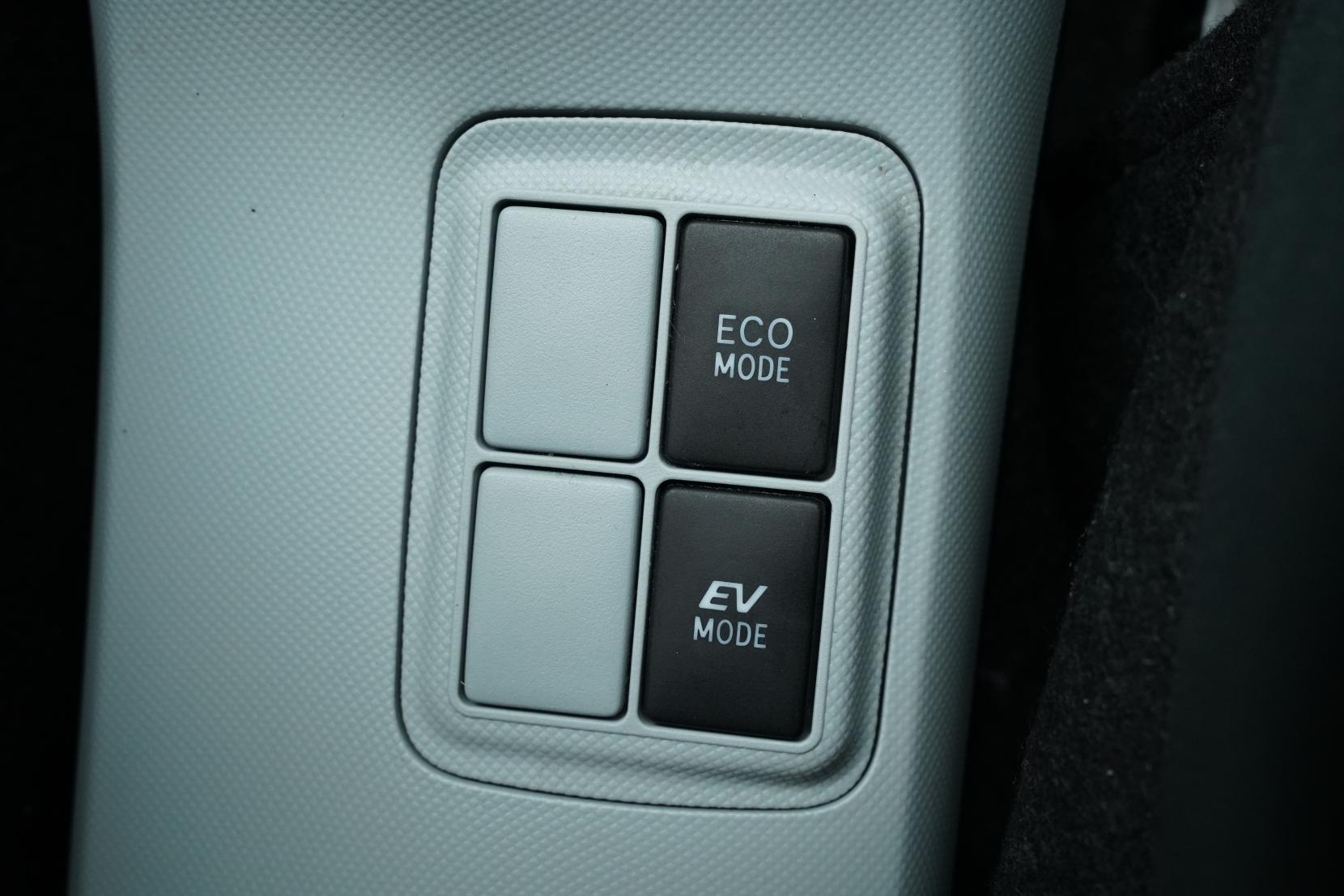 Toyota Aqua 1.5 S Push Start