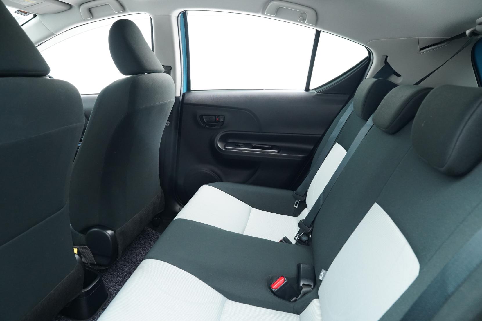 Toyota Aqua 1.5 S Push Start