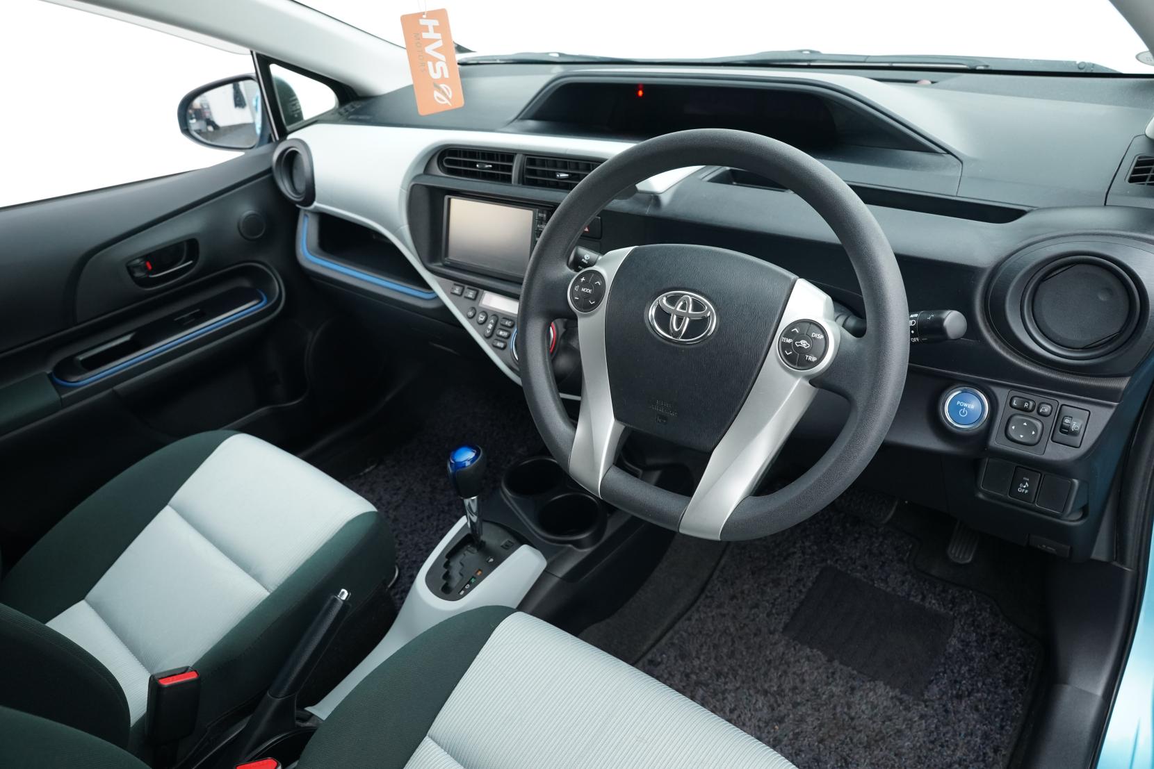 Toyota Aqua 1.5 S Push Start