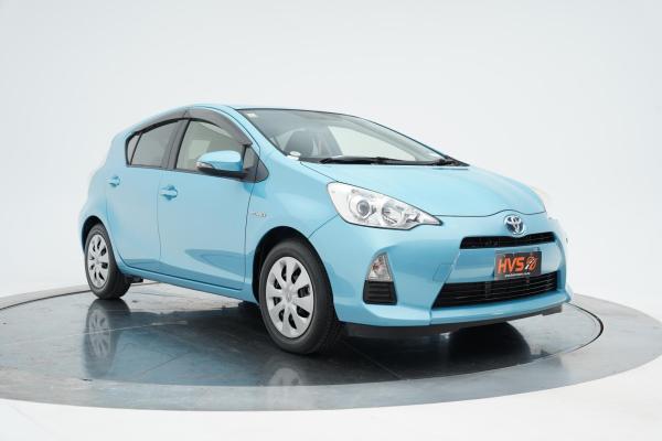 Toyota Aqua 1.5 S Push Start