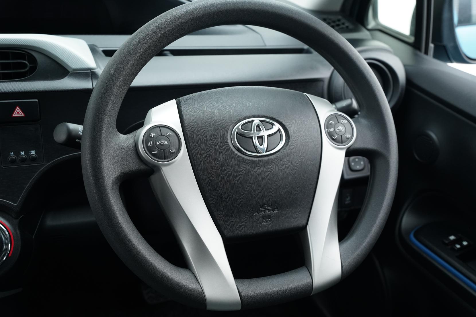 Toyota Aqua 1.5 S Push Start