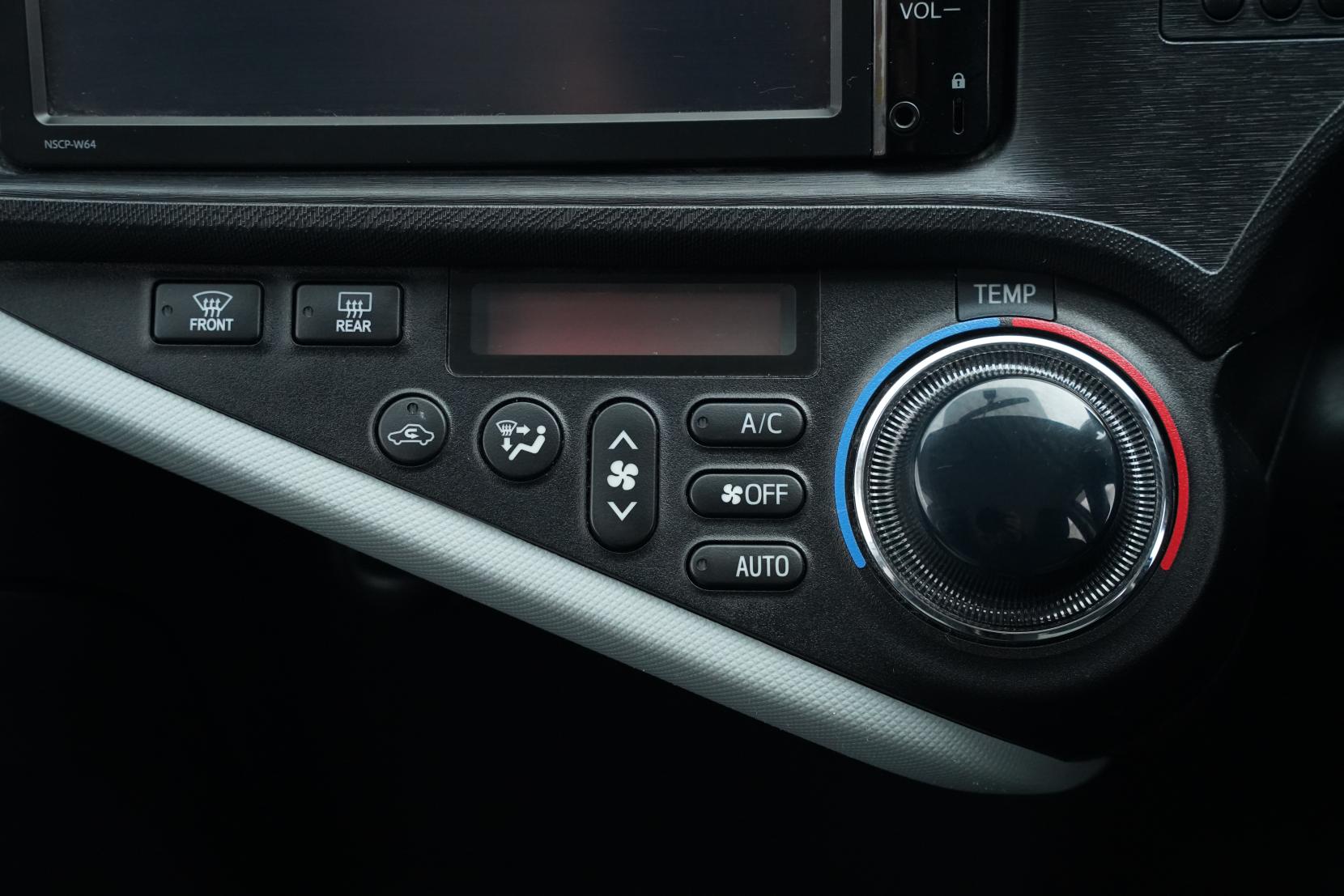 Toyota Aqua 1.5 S Push Start