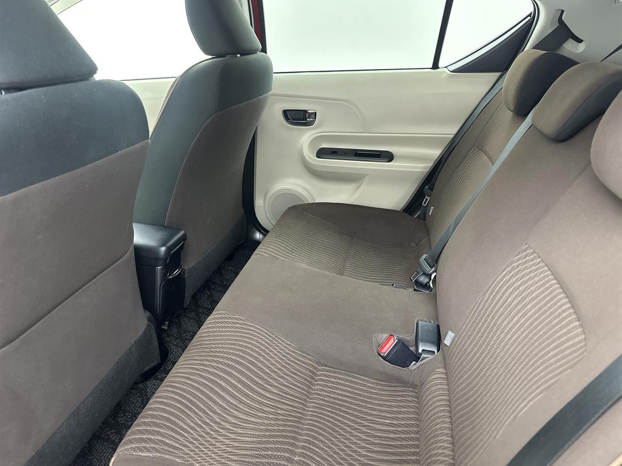 Toyota AQUA 1.5 G Push Start