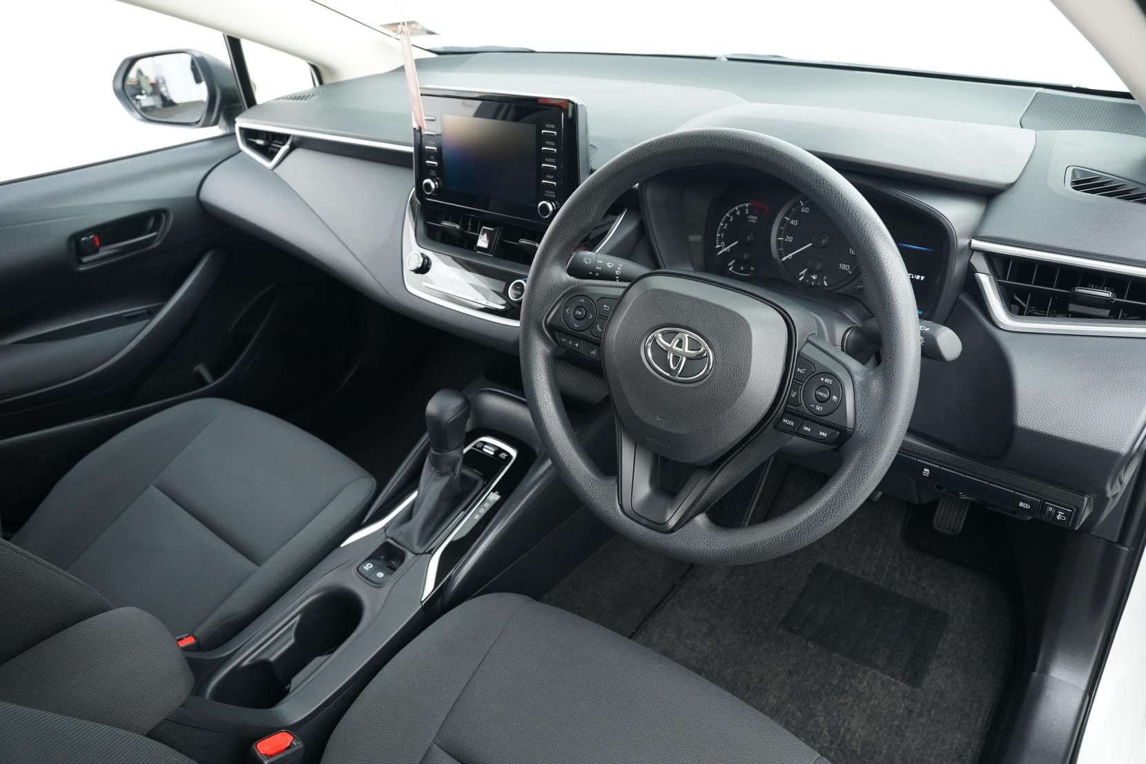 Toyota Corolla 1.8 TOURING HYBRID G-X
