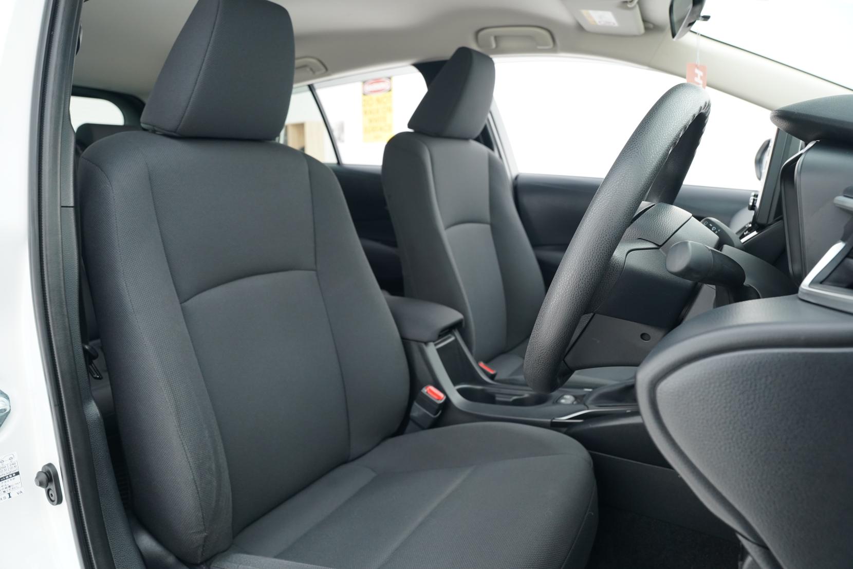 Toyota Corolla 1.8 TOURING HYBRID G-X