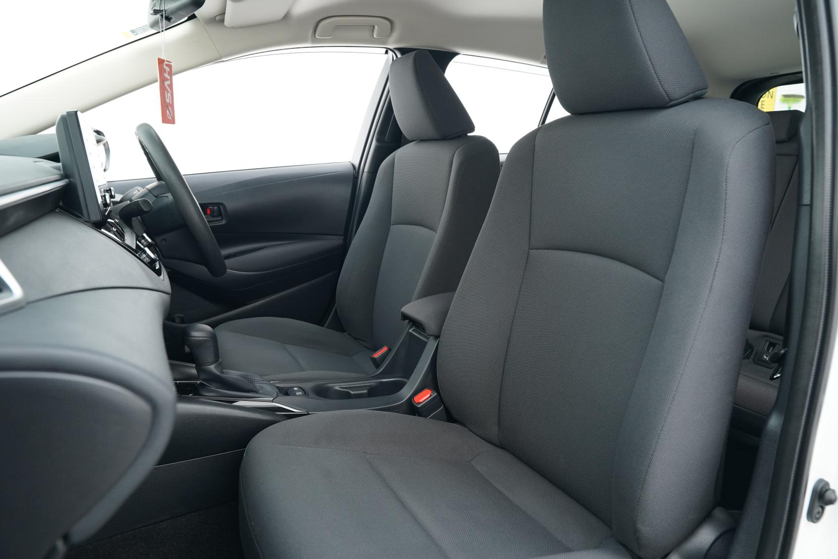 Toyota Corolla 1.8 TOURING HYBRID G-X