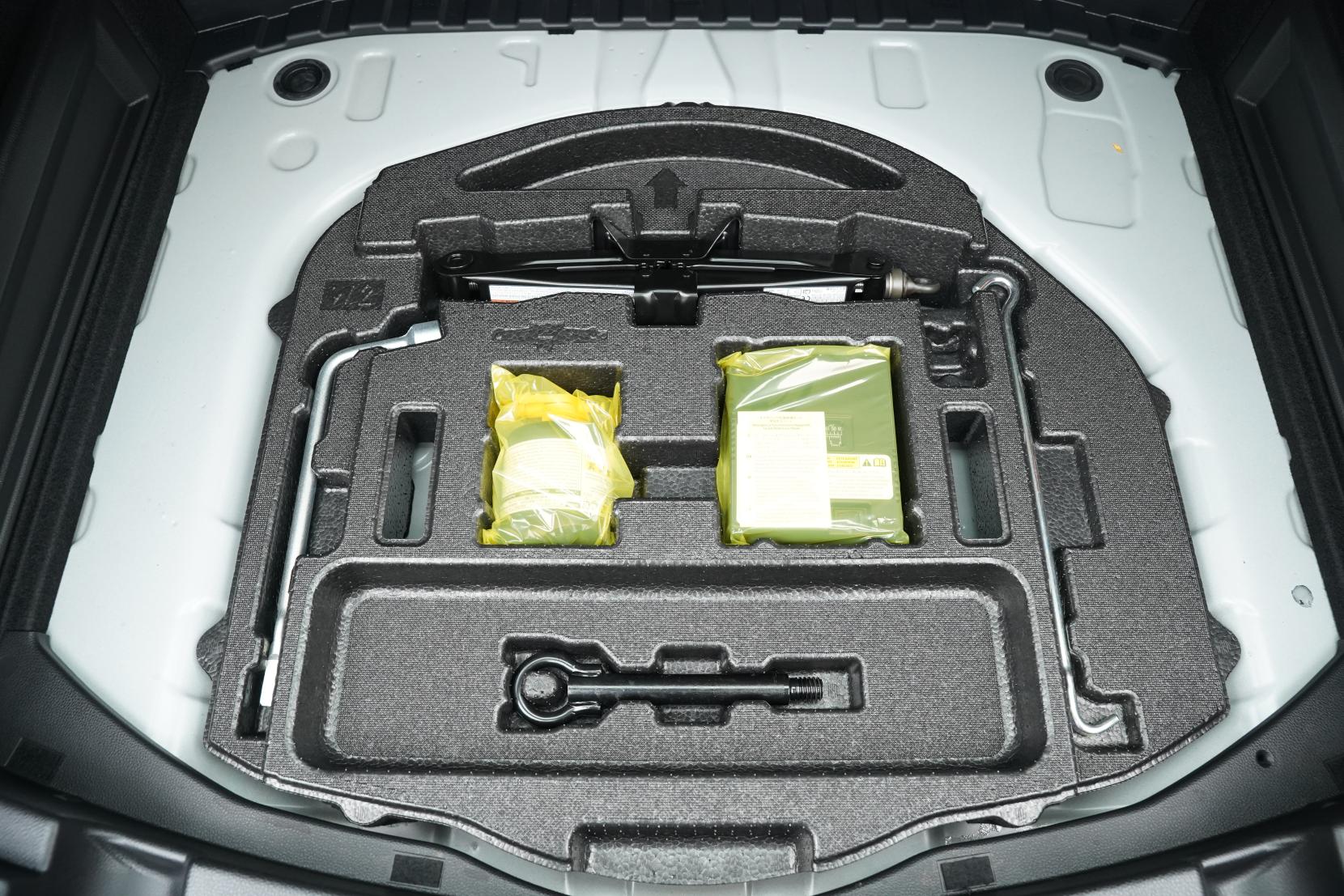 Toyota Corolla 1.8 TOURING HYBRID G-X