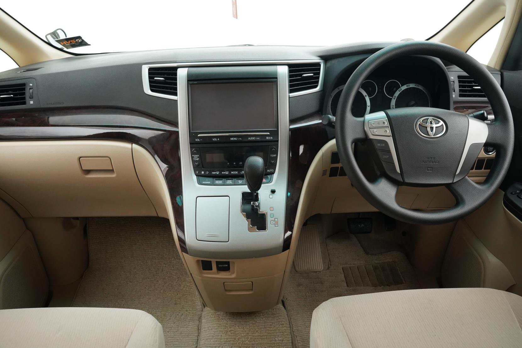 Toyota Alphard 2.4 240X 8 Seater