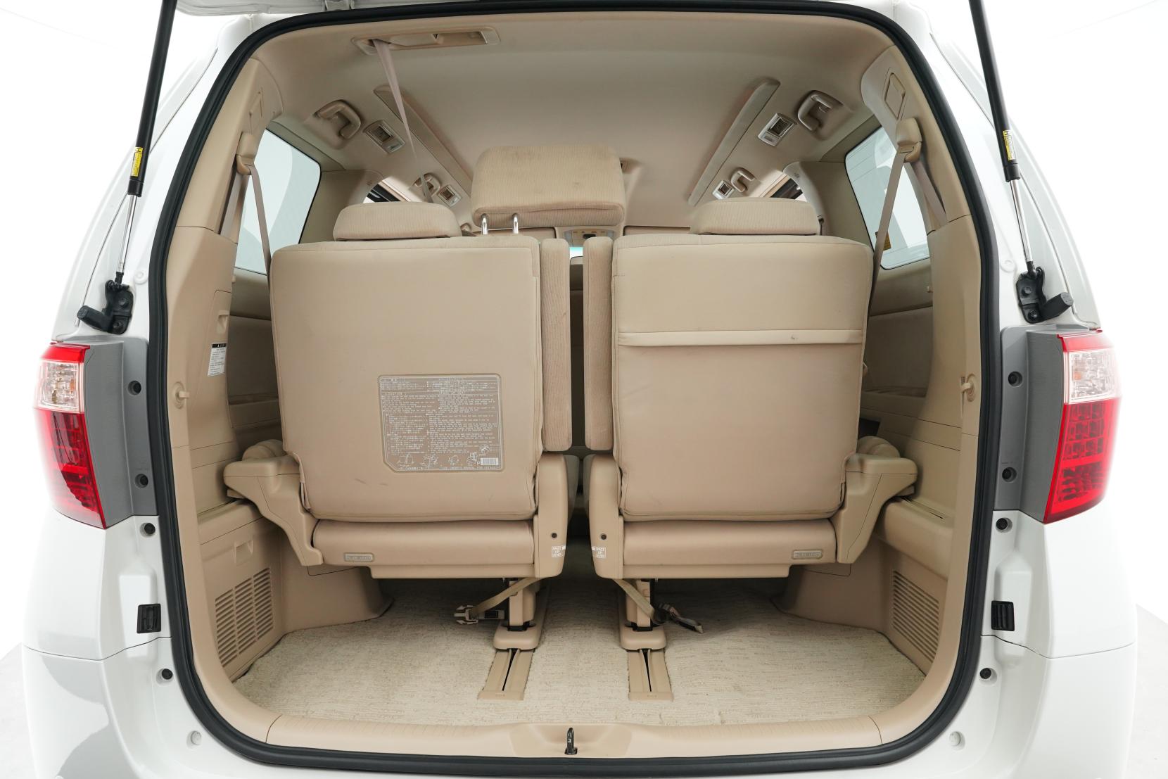 Toyota Alphard 2.4 240X 8 Seater