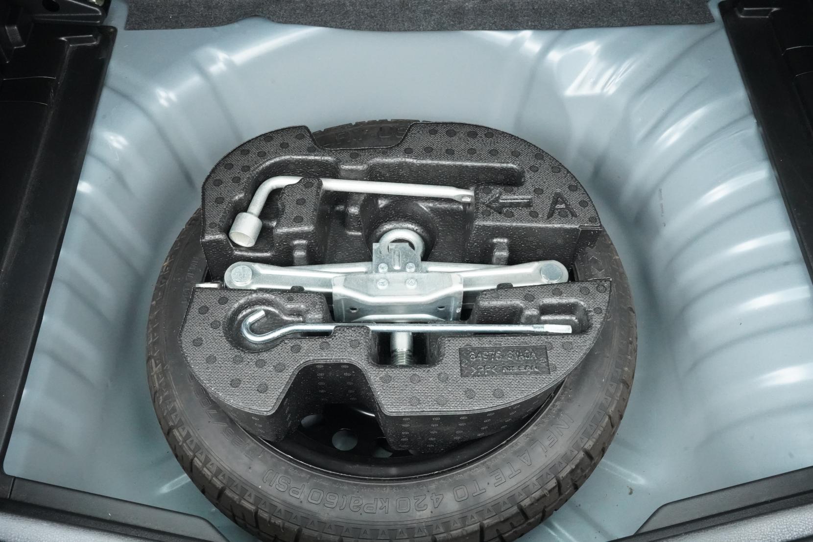 Nissan Note (2004–present) 1.2 X DIG-S V SELECTION  SAFETY