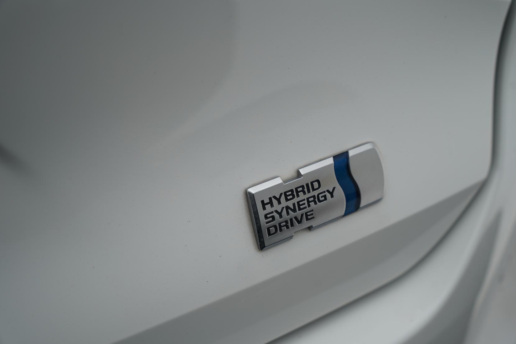Toyota Corolla 1.8 Touring Hybrid 4wd G-X