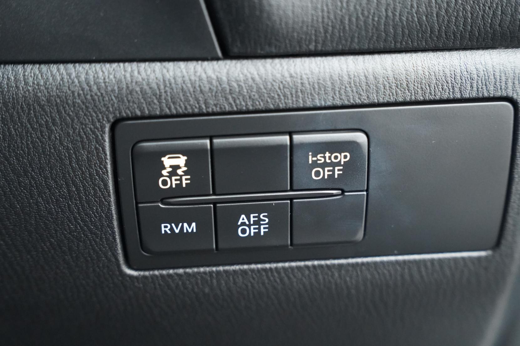 Mazda Axela 2.0 20S Touring