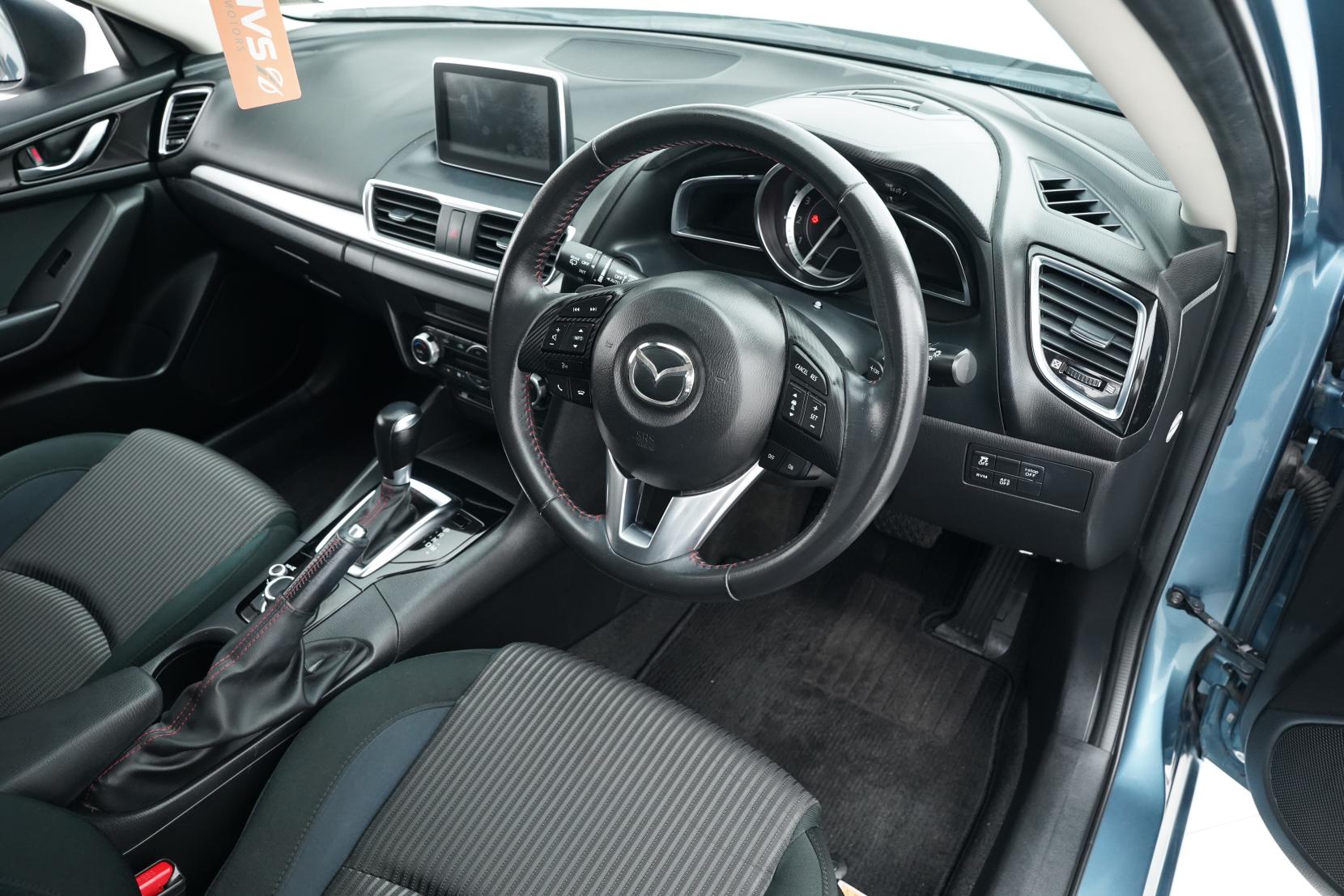 Mazda Axela 2.0 20S Touring