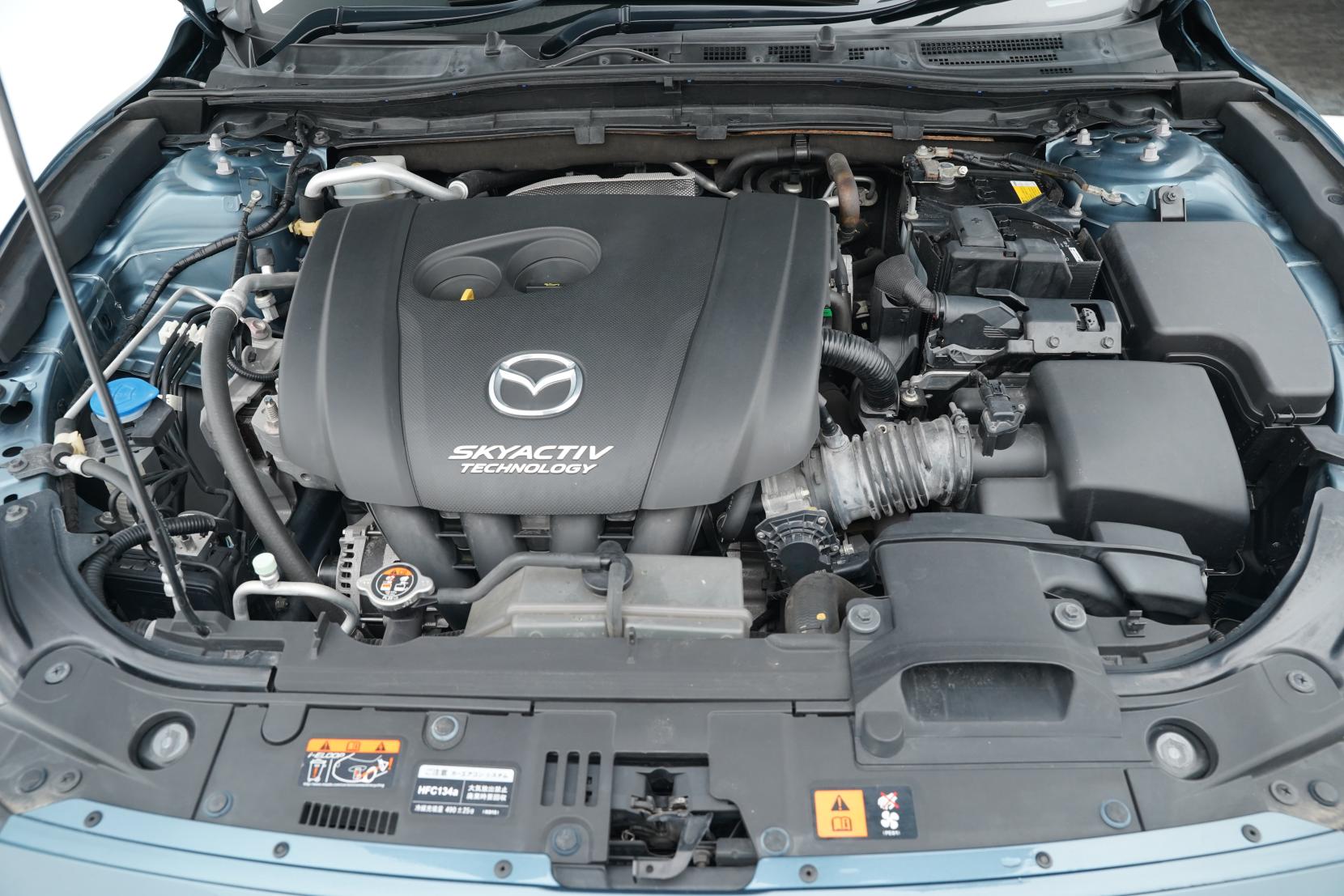 Mazda Axela 2.0 20S Touring