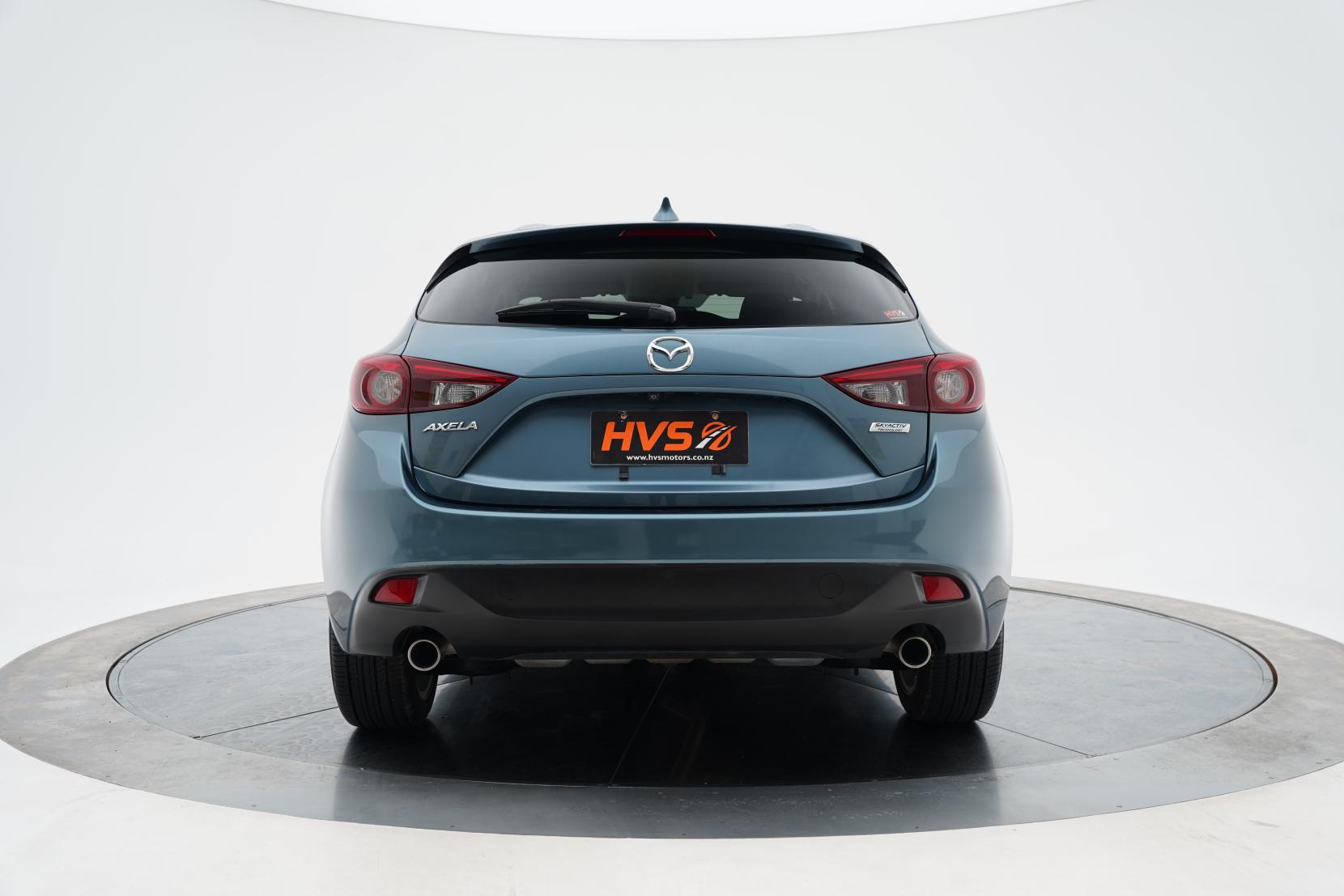 Mazda Axela 2.0 20S Touring