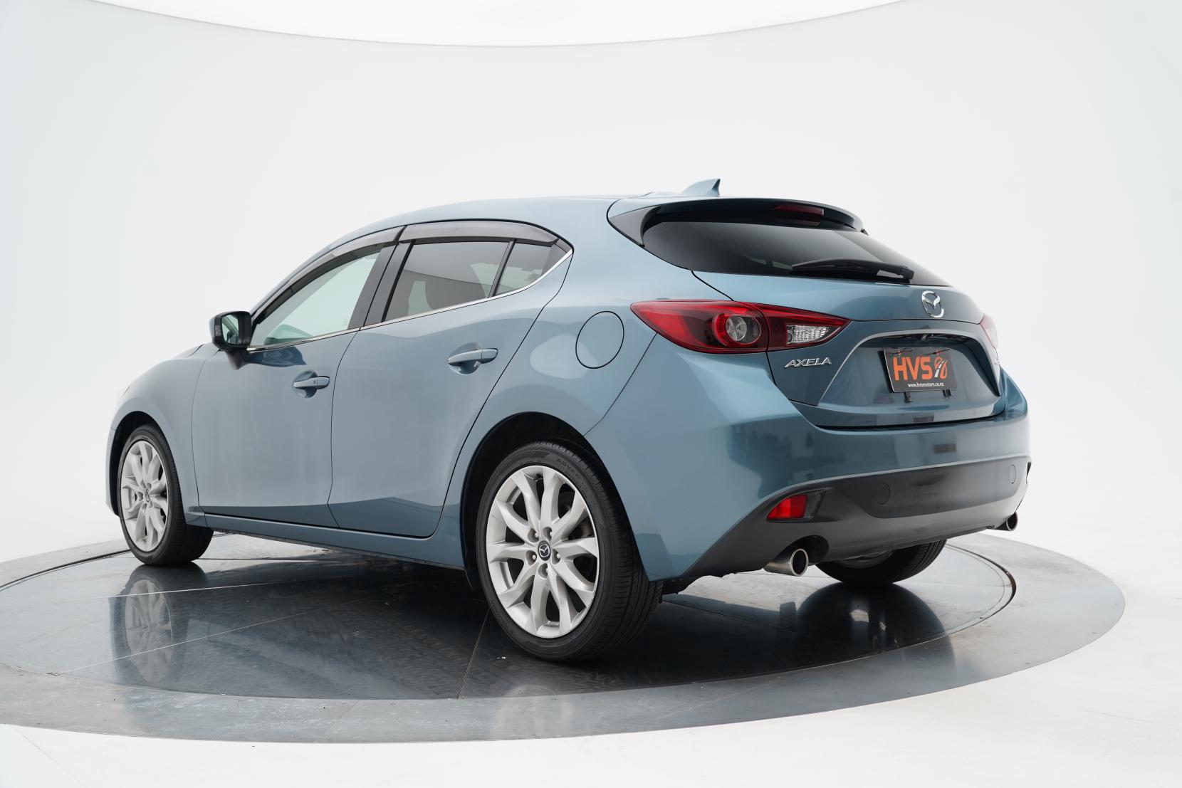 Mazda Axela 2.0 20S Touring