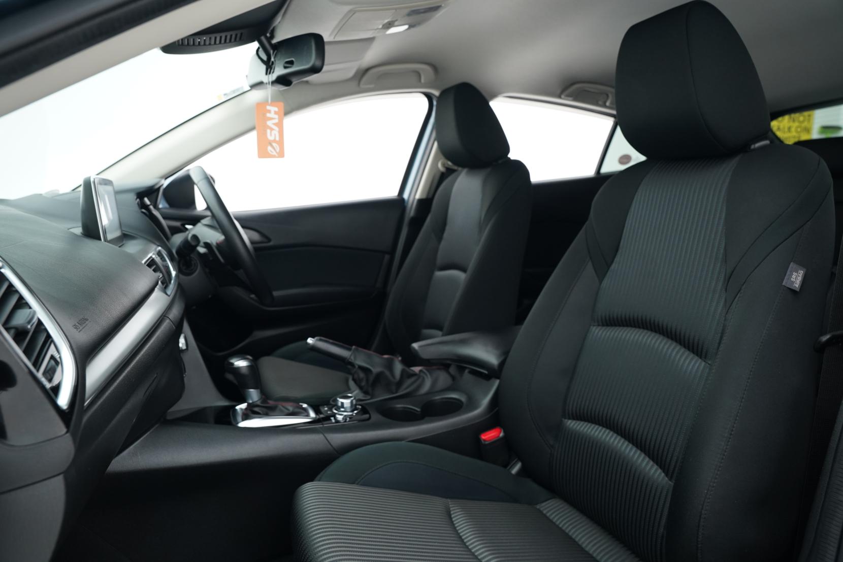 Mazda Axela 2.0 20S Touring