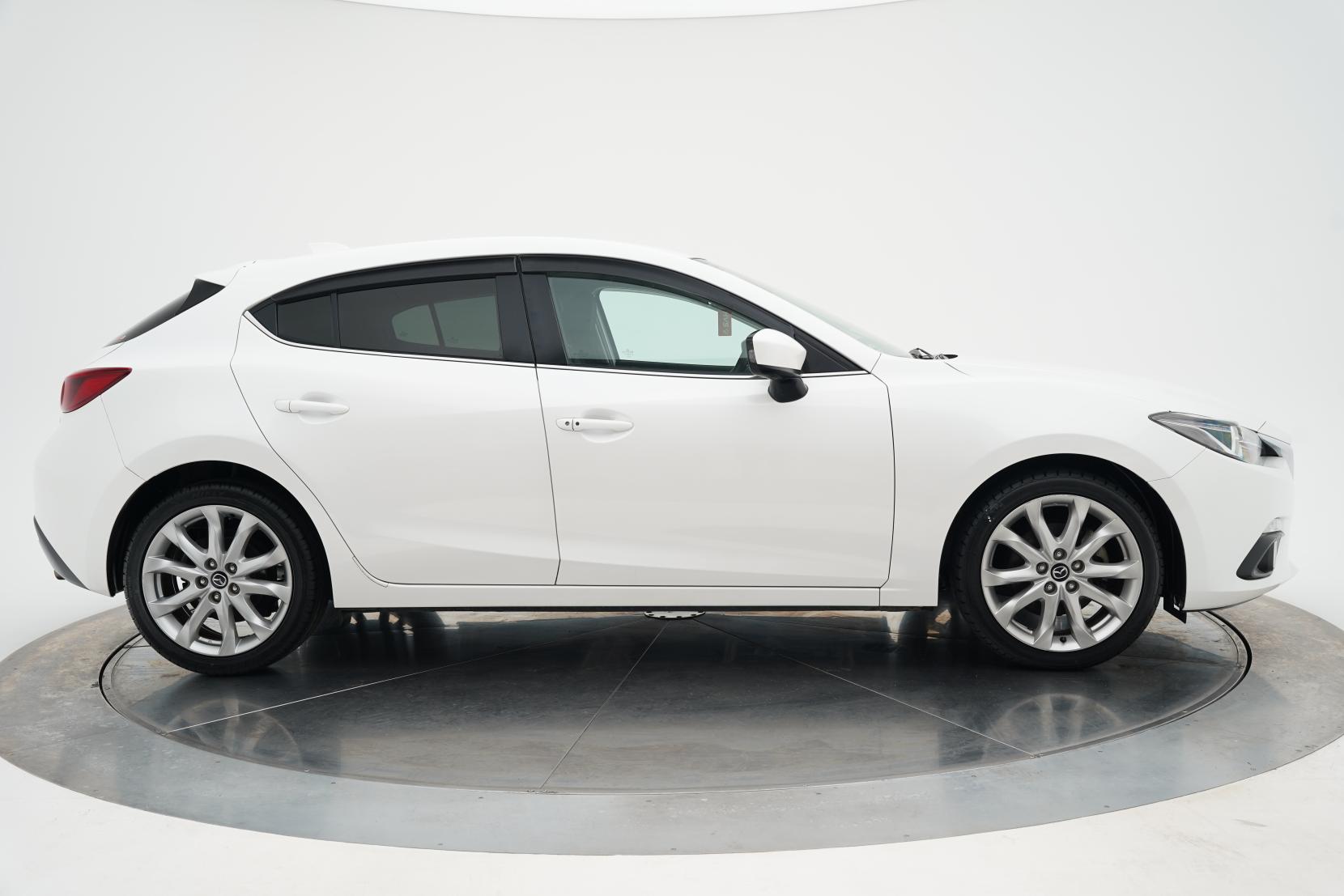 Mazda Axela SPORT 20S