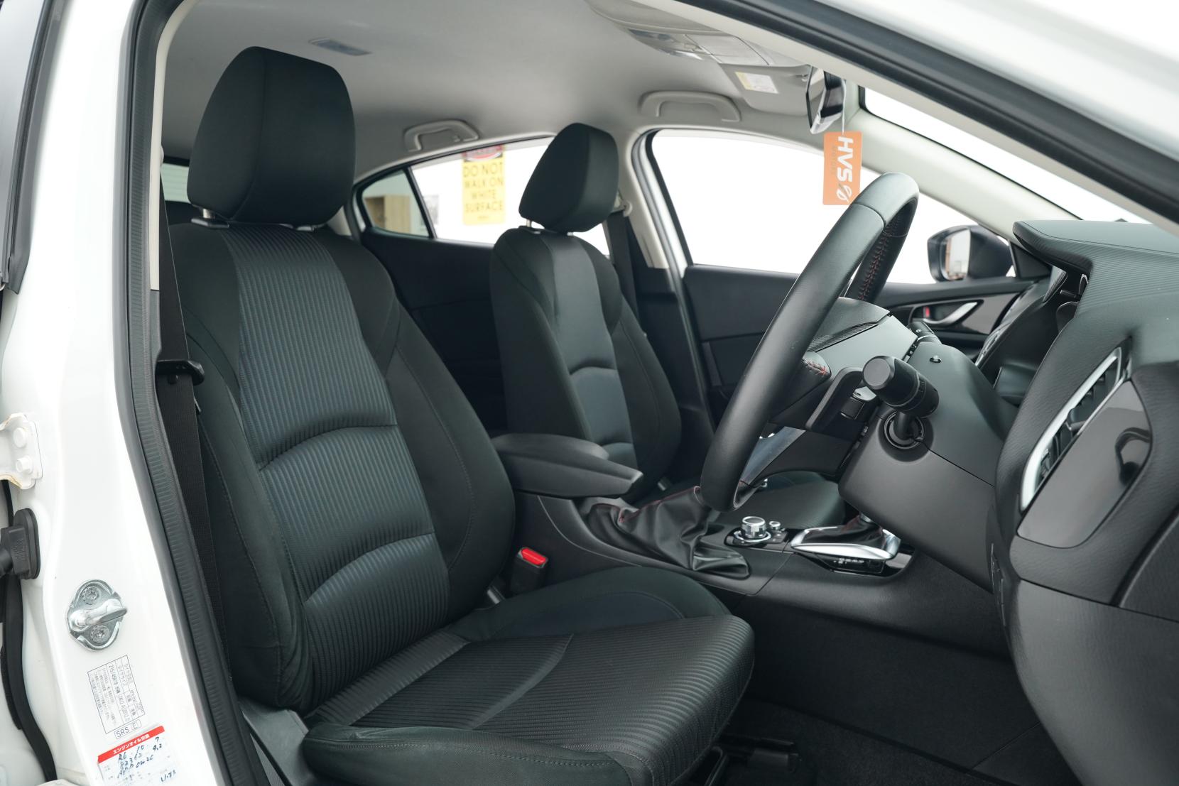 Mazda Axela SPORT 20S
