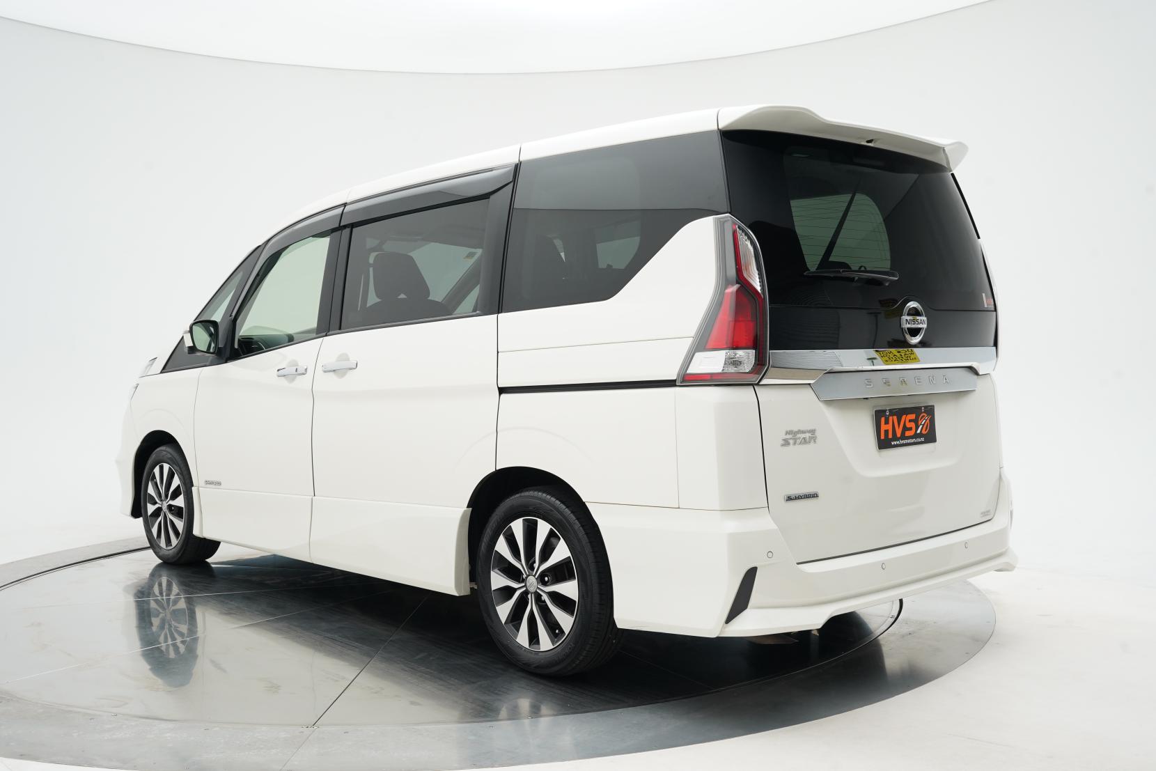 Nissan Serena (1991 – present) 2.0 Hybrid Highway Star V