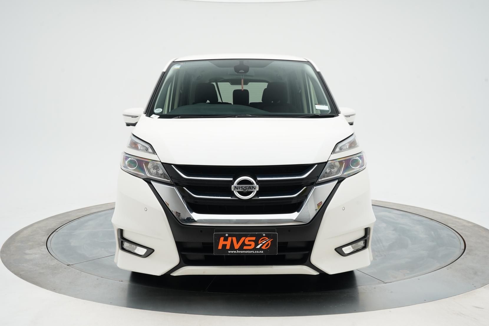 Nissan Serena (1991 – present) 2.0 Hybrid Highway Star V