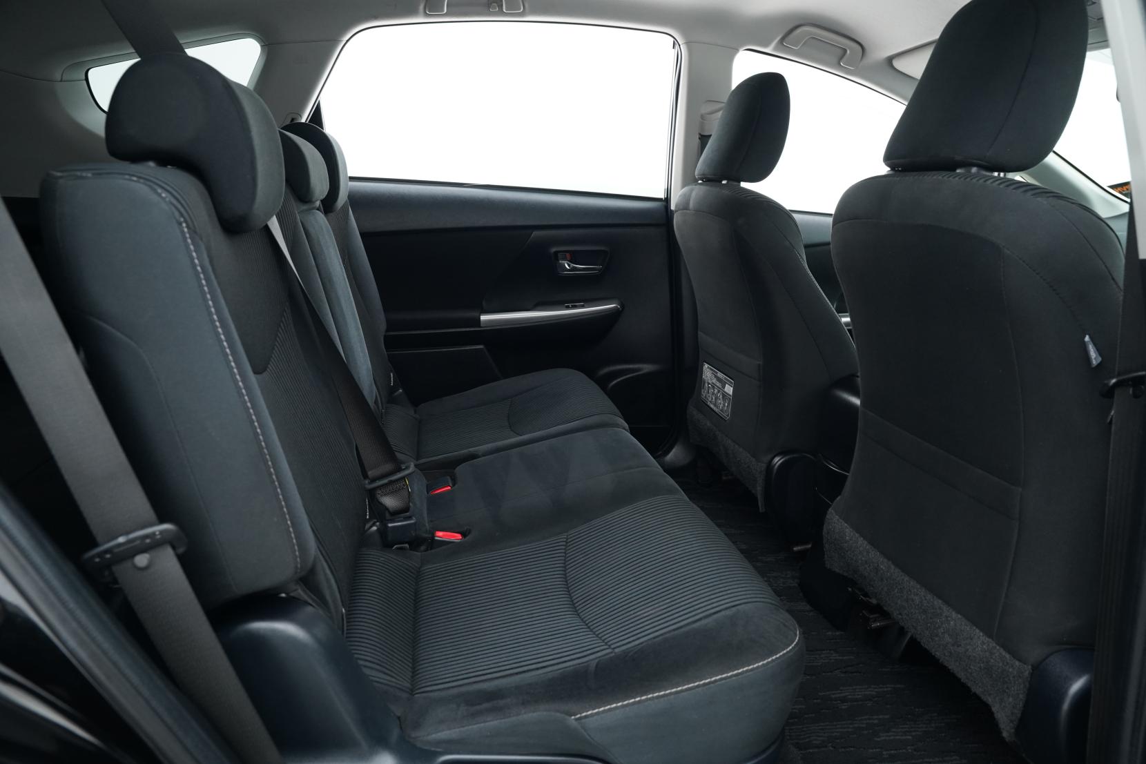 Toyota Prius 1.8 Alpha S Facelift