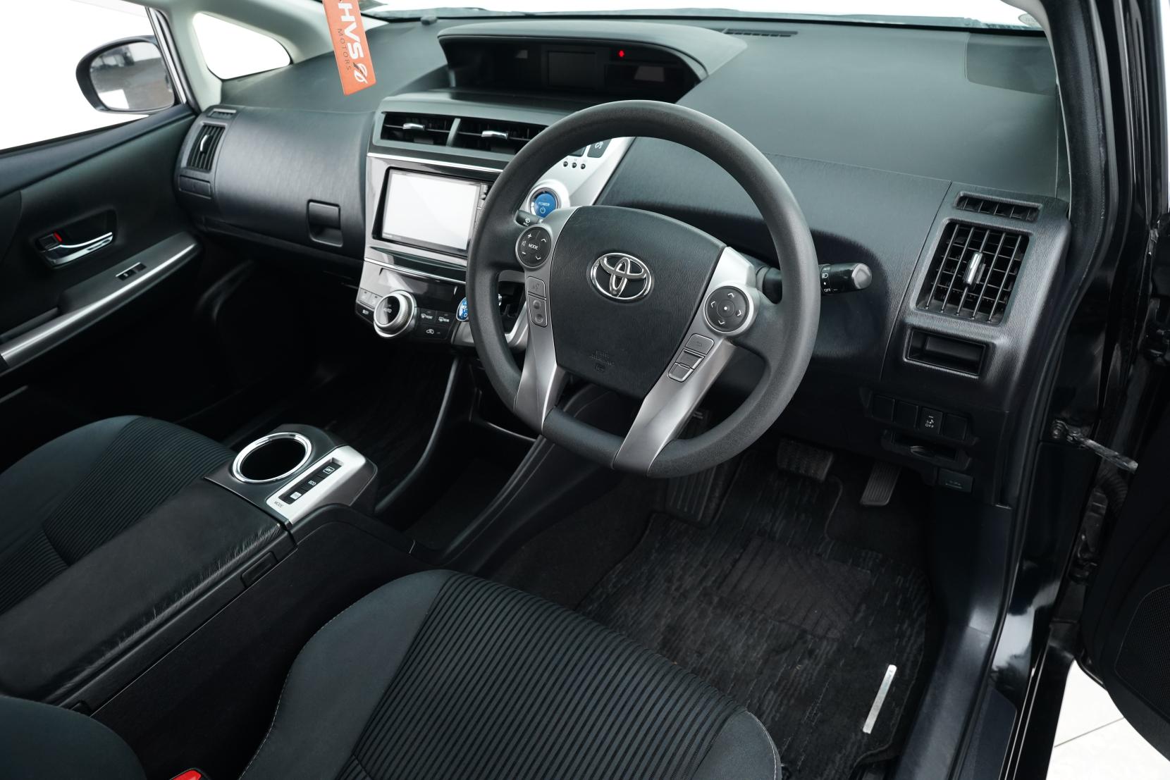 Toyota Prius 1.8 Alpha S Facelift