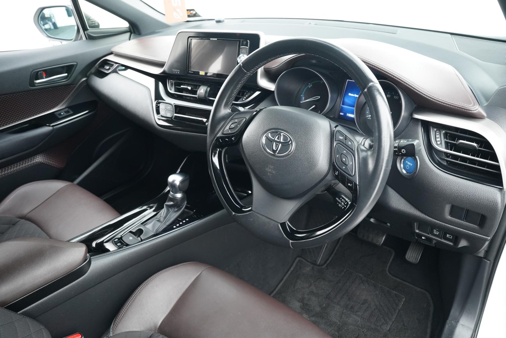 Toyota C-HR G Hybrid