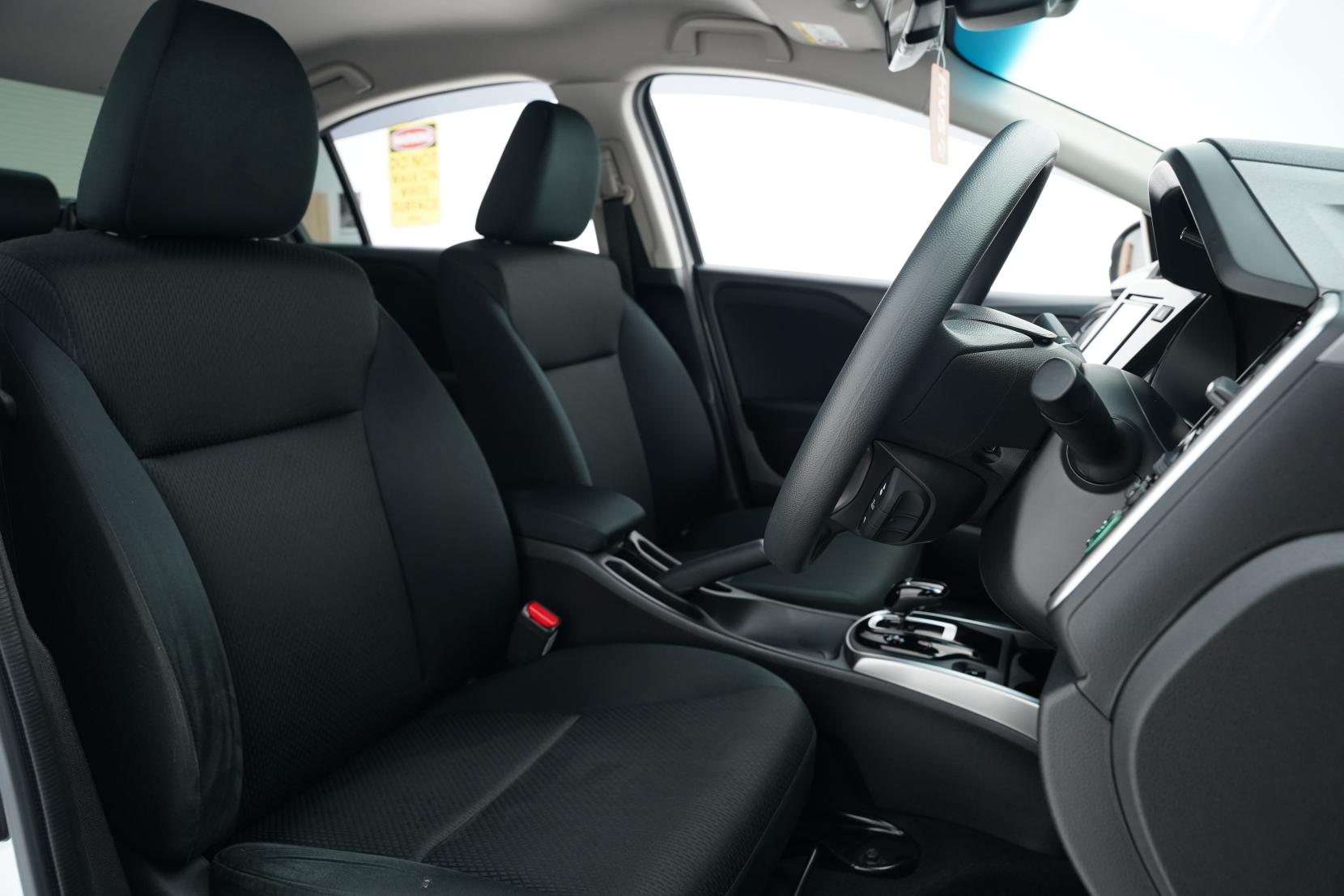Honda Grace 1.5 HYBRID Hybrid DX