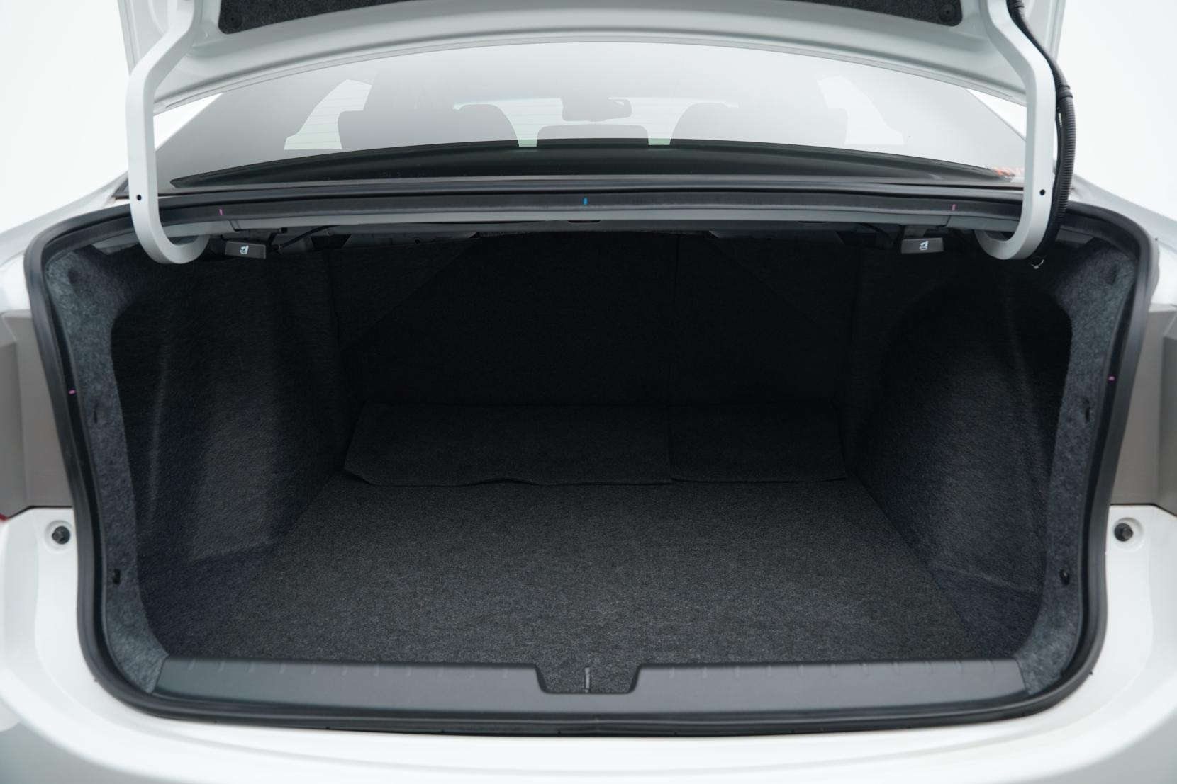 Honda Grace 1.5 HYBRID Hybrid DX