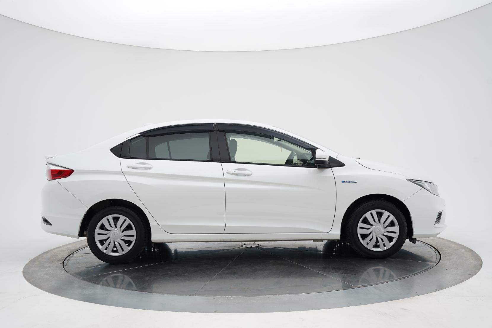Honda Grace 1.5 HYBRID Hybrid DX