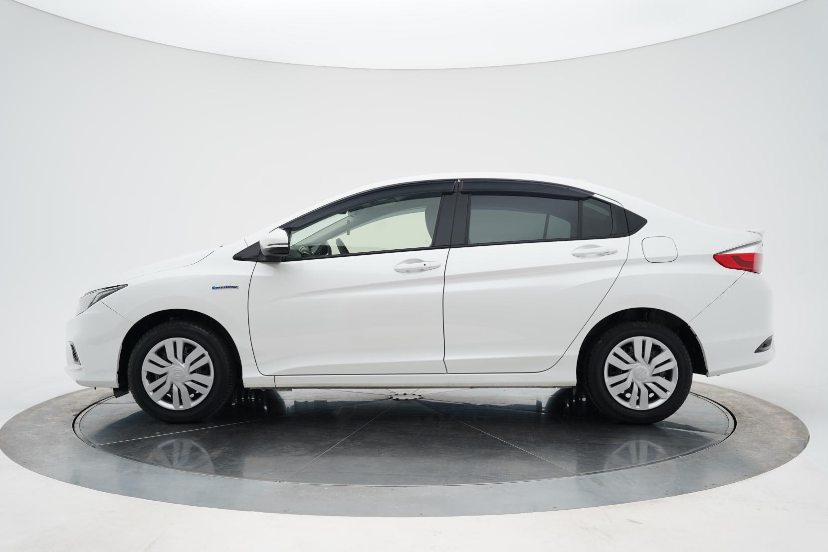 Honda Grace 1.5 HYBRID Hybrid DX
