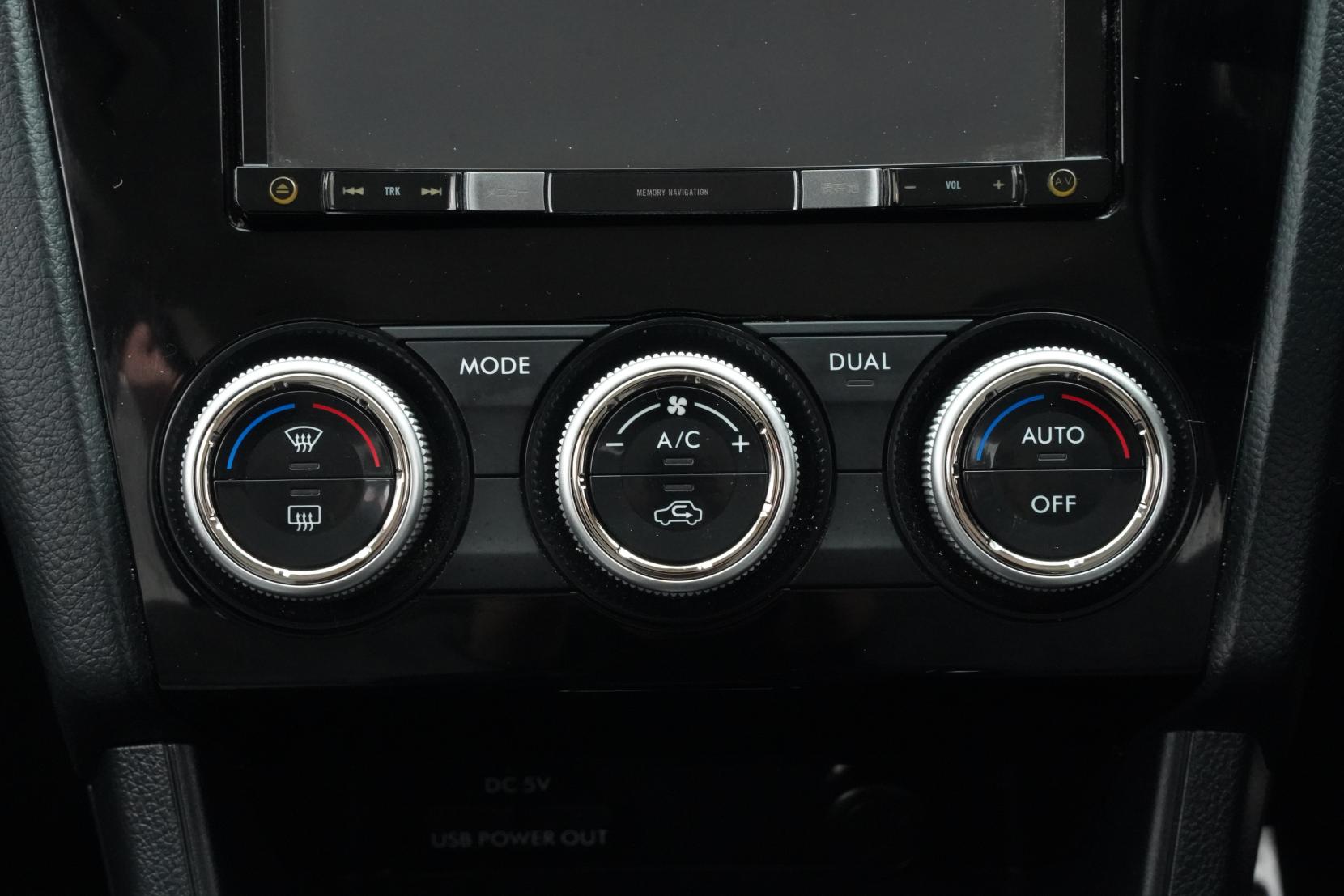 Subaru XV 2.0 Hybrid 2.0l-L 4WD EyeSight