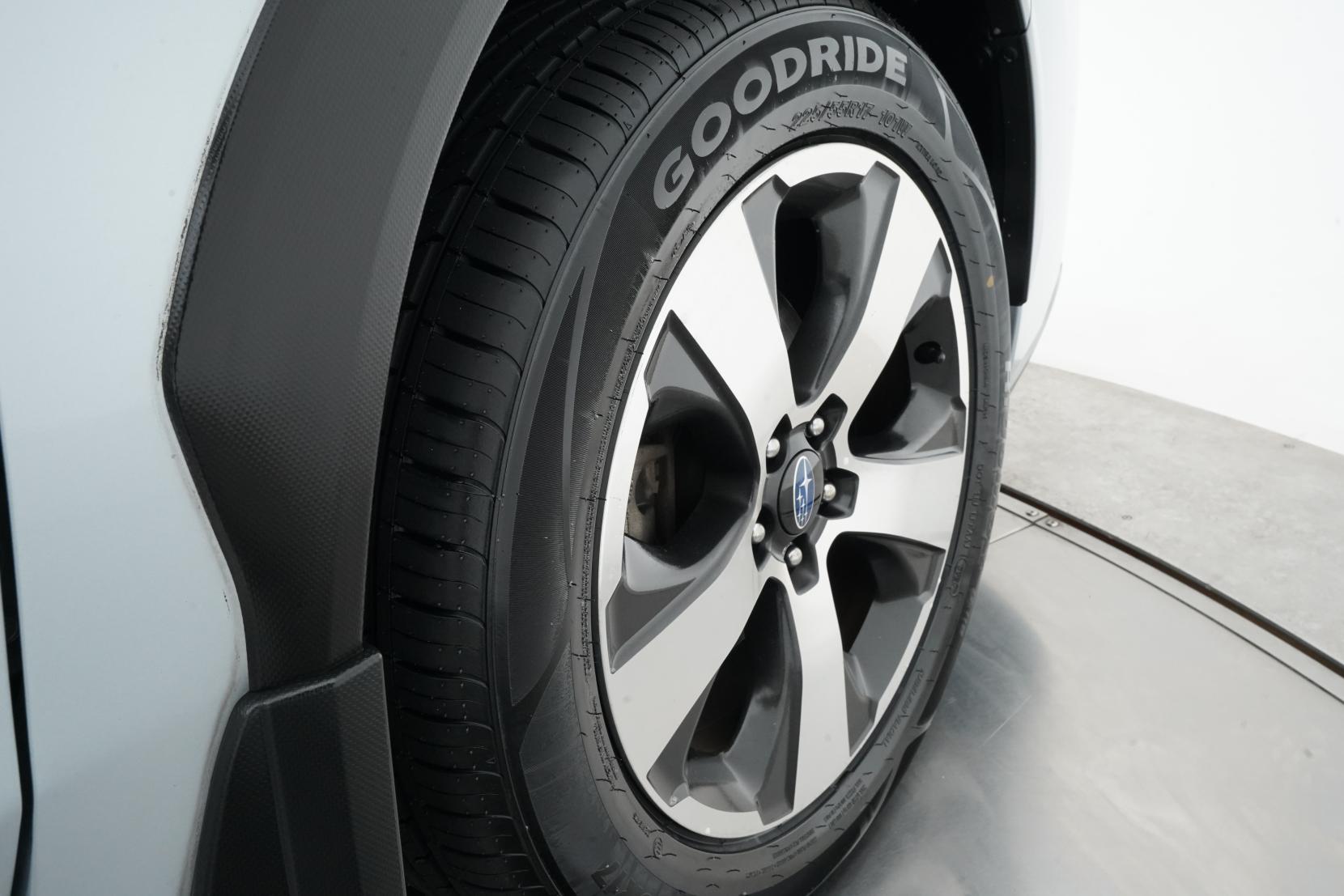 Subaru XV 2.0 Hybrid 2.0l-L 4WD EyeSight