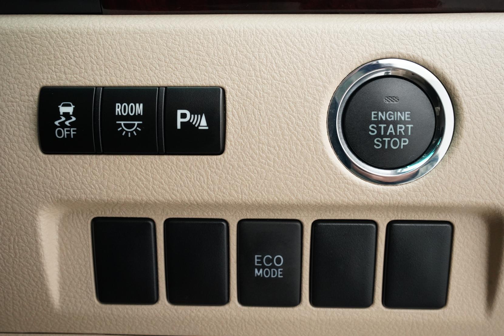 Toyota Vellfire 2.4 2.4X 8 Seater