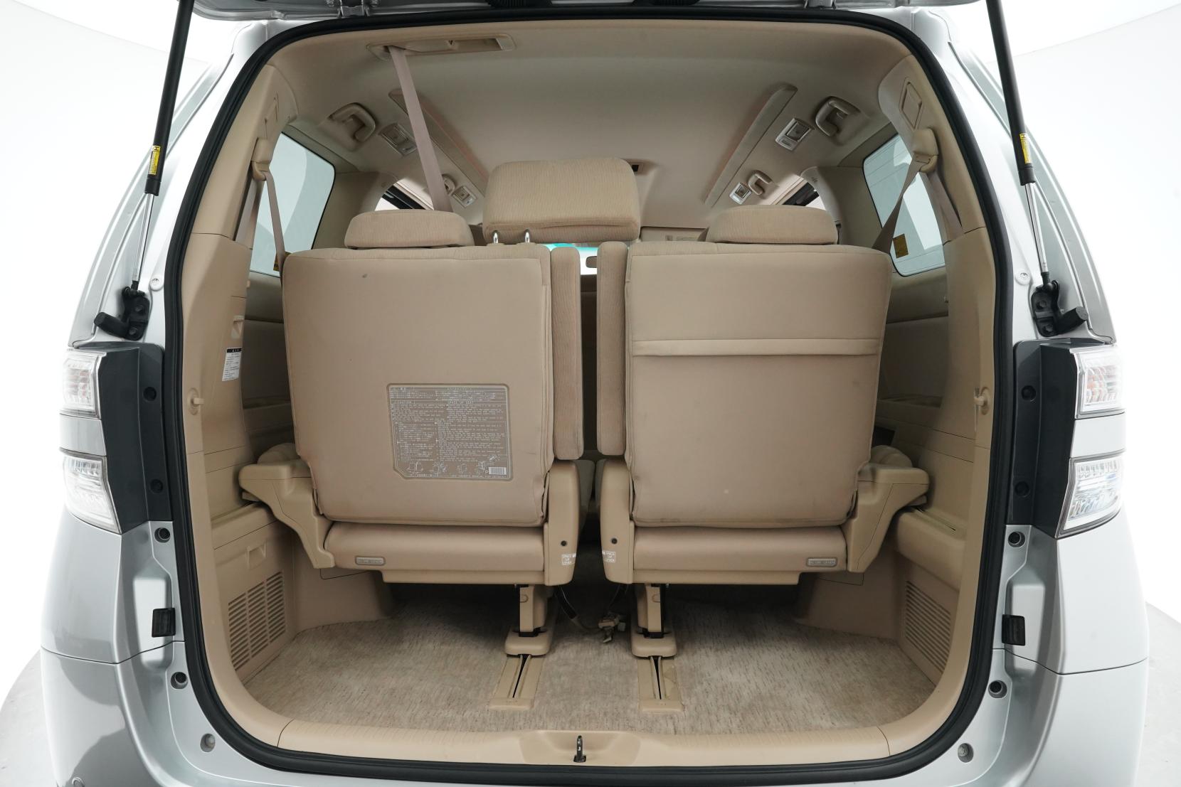 Toyota Vellfire 2.4 2.4X 8 Seater