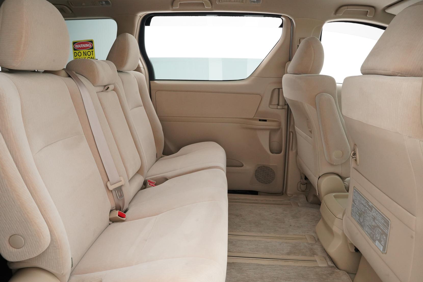 Toyota Vellfire 2.4 2.4X 8 Seater