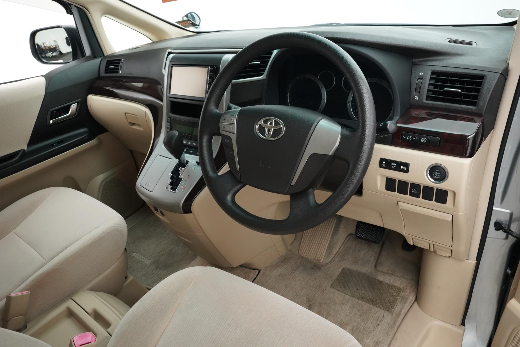 Toyota Vellfire 2.4 2.4X 8 Seater