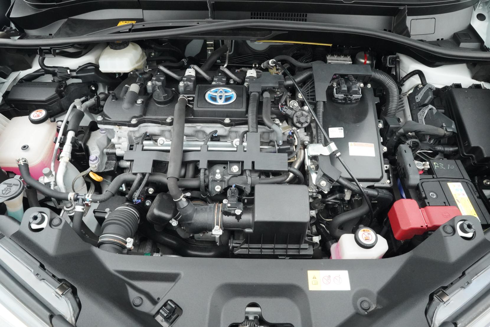 Toyota C-HR 1.8 G LED EDITION