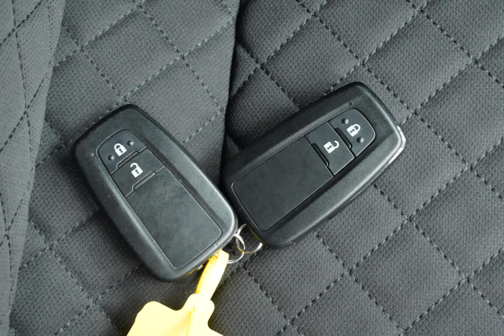 Toyota C-HR 1.8 G LED EDITION