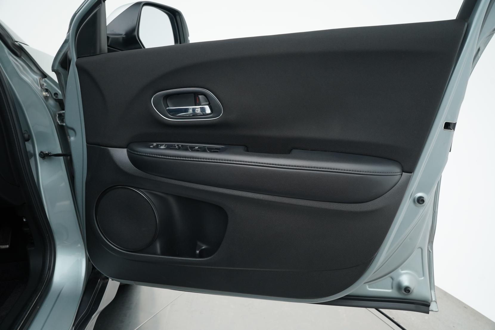 Honda Vezel 1.5 HYBRID HYBRID X